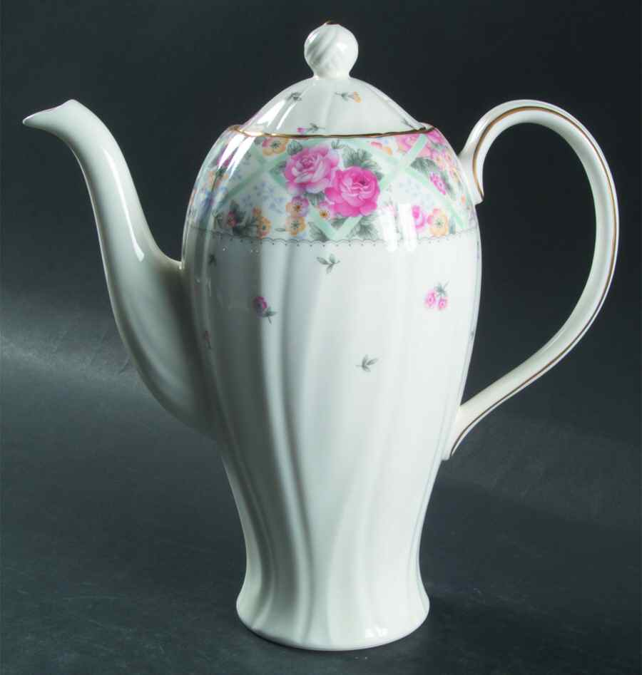 Edgemoor Coffee Pot & Lid by Noritake-1