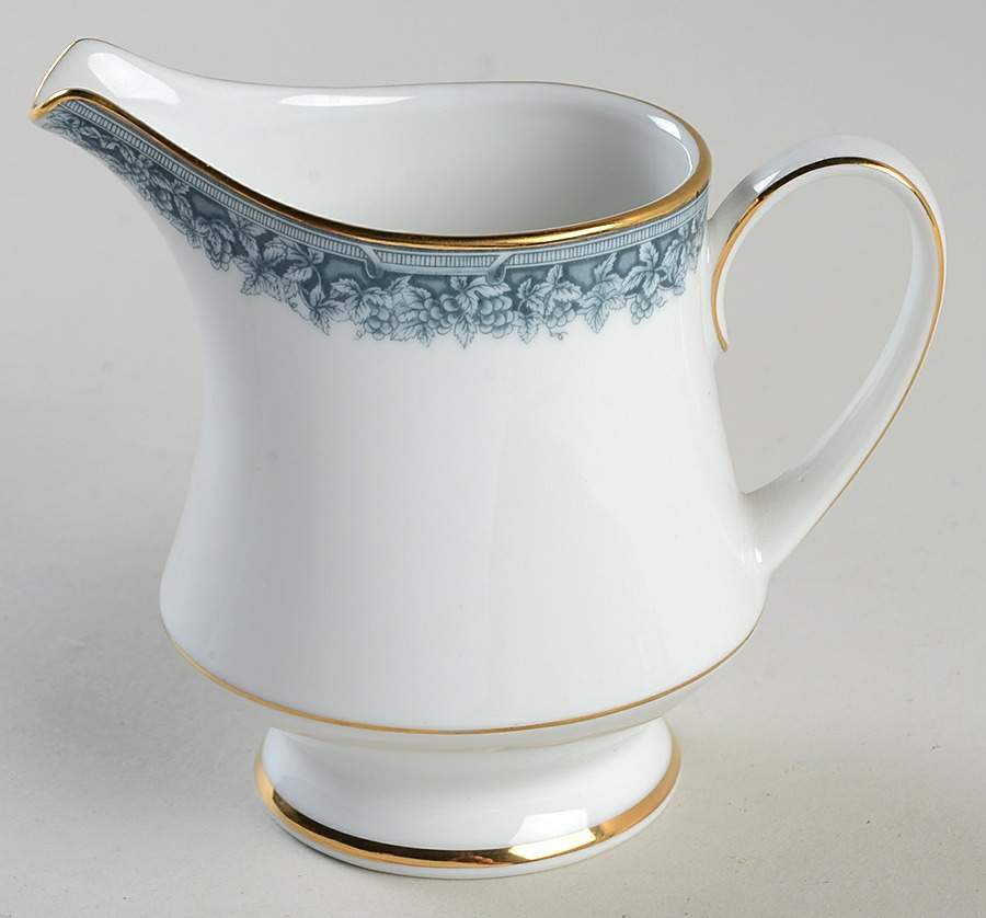 Edgerow Creamer by Noritake-1