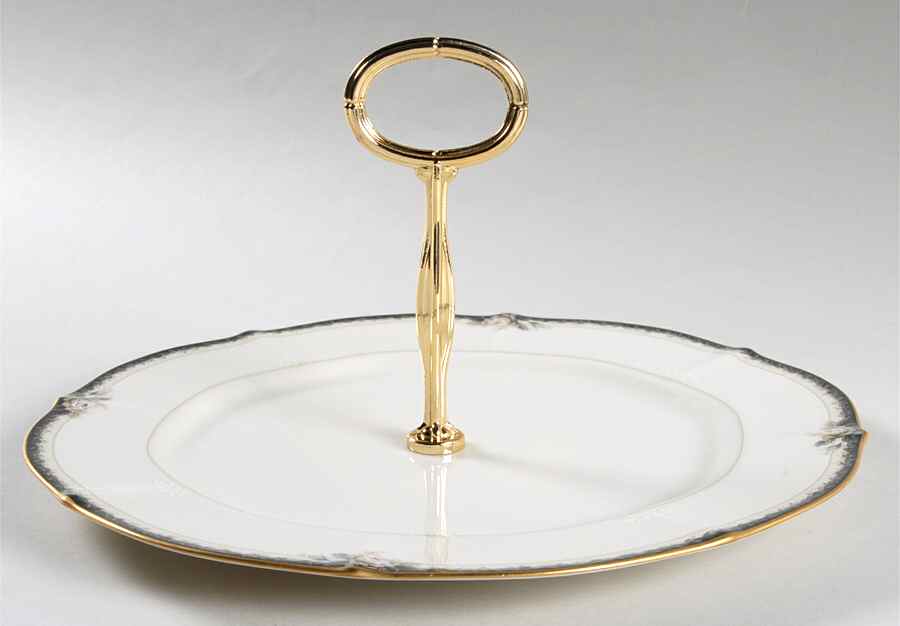Edwardian Rose Round Serving Plate with Handle (DP) by Noritake-1