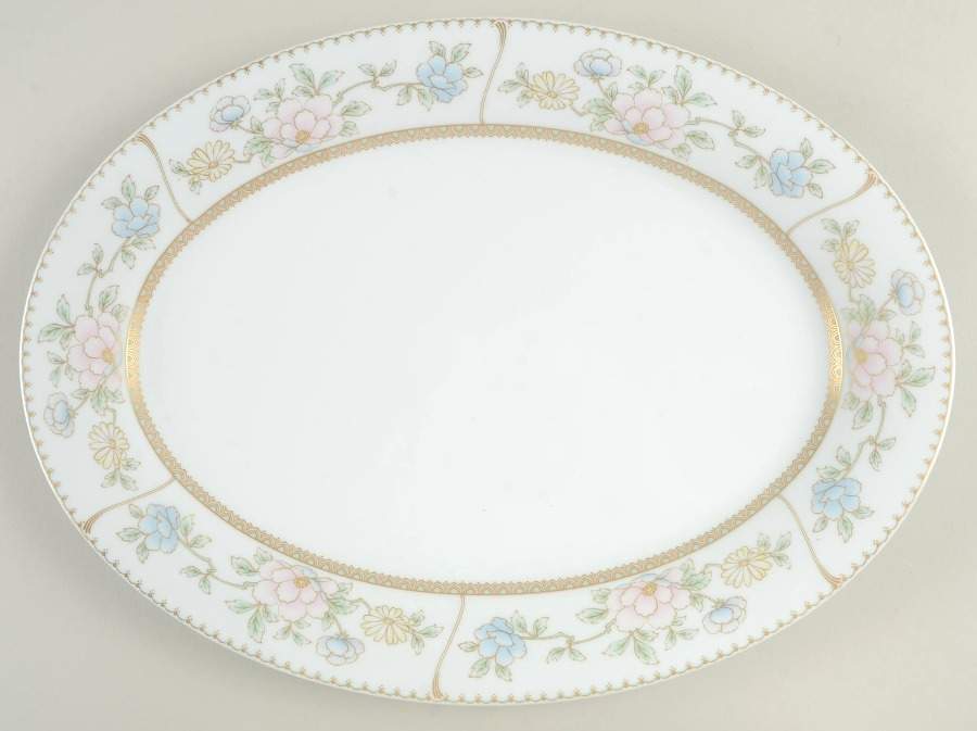 Effingham 16" Oval Serving Platter by Noritake-1