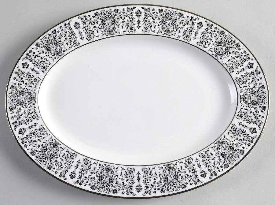 Elegante 12" Oval Serving Platter by Noritake-1