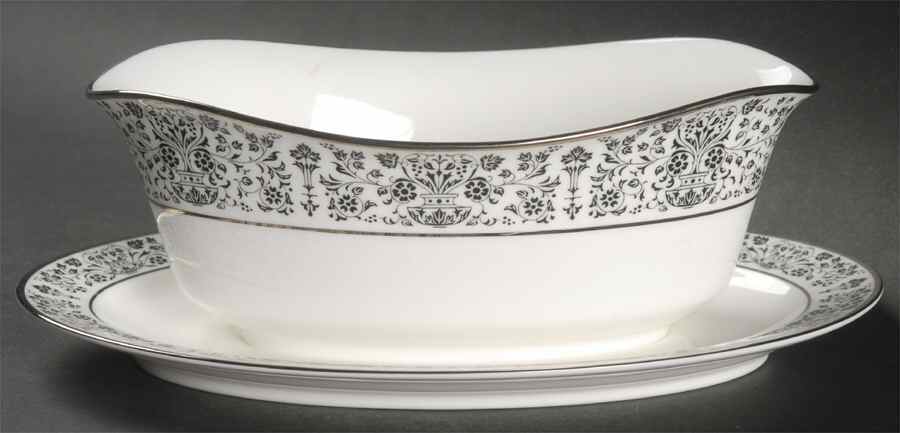 Elegante Gravy Boat with Attached Underplate by Noritake-1