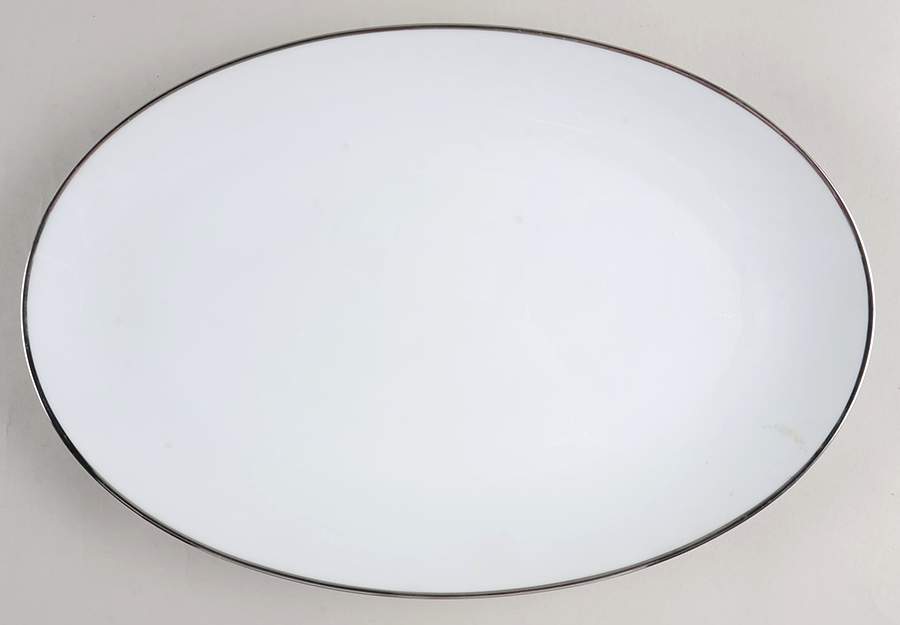 Elegance 14" Oval Serving Platter by Noritake-1