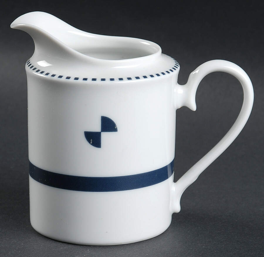 Elevation Creamer by Noritake-1