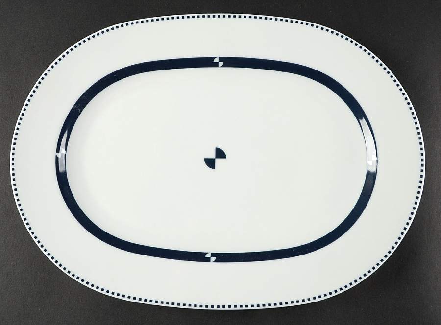 Elevation 14" Oval Serving Platter by Noritake-1