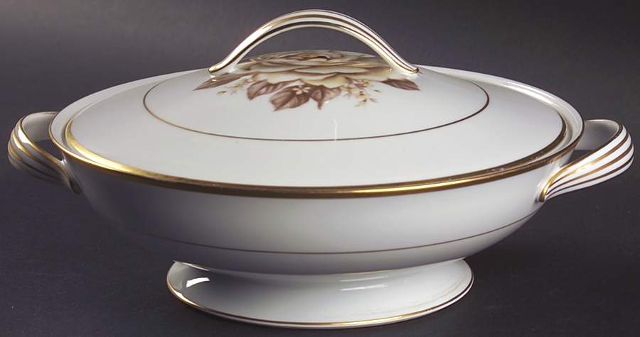 Elizabeth Round Covered Vegetable by Noritake-1