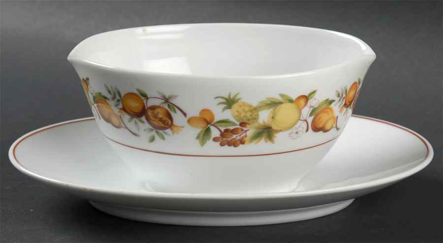 Elloree Gravy Boat with Attached Underplate by Noritake-1