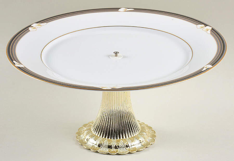Ellington Cake Stand with 4"-5" Metal Pedestal  Hc by Noritake-1