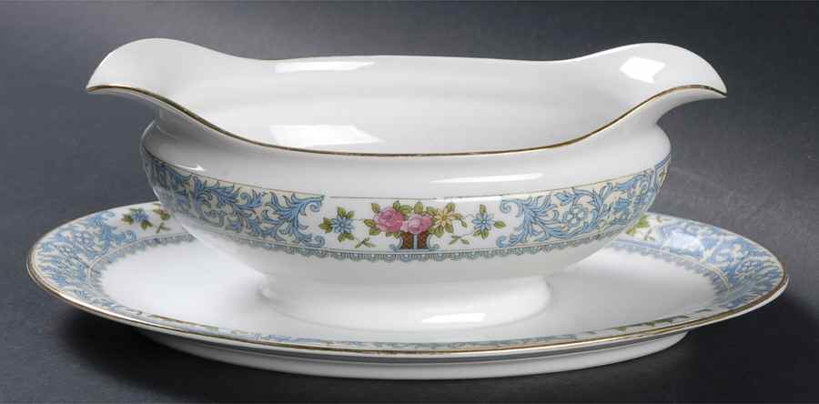 Ellrose Gravy Boat with Attached Underplate by Noritake-1