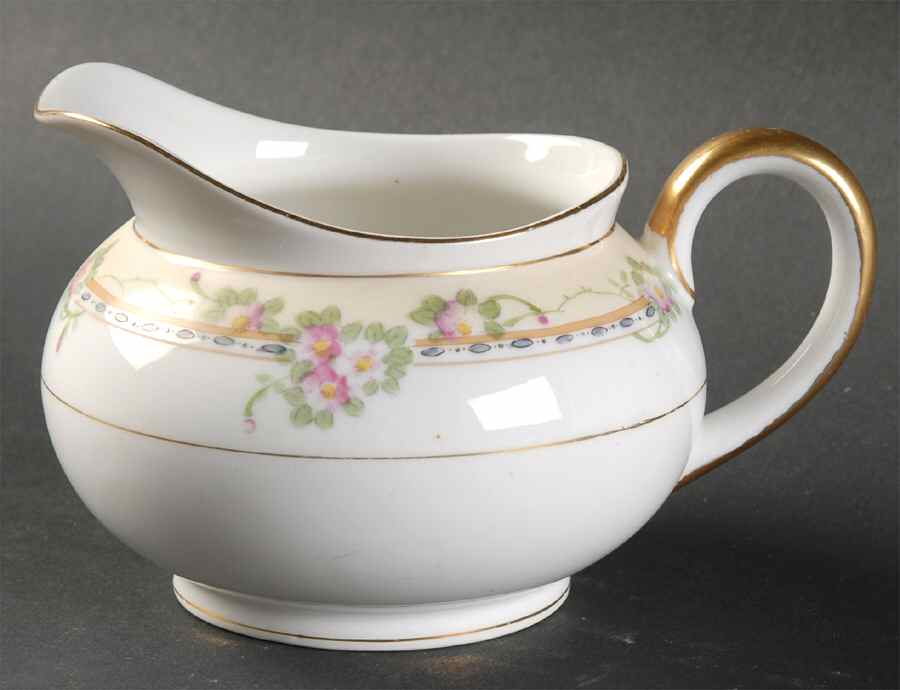 Ellwood Creamer by Noritake-1