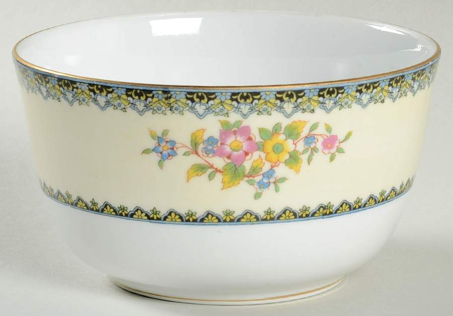 Elmonte Cranberry Bowl by Noritake-1