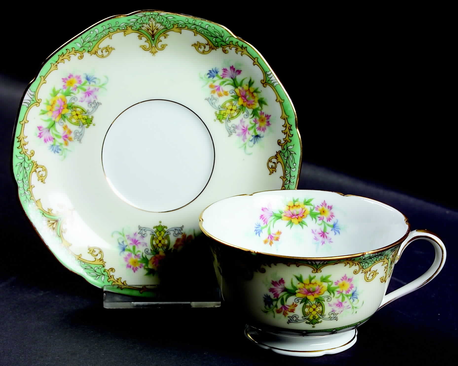 Eltovar Footed Cup & Saucer Set by Noritake-1