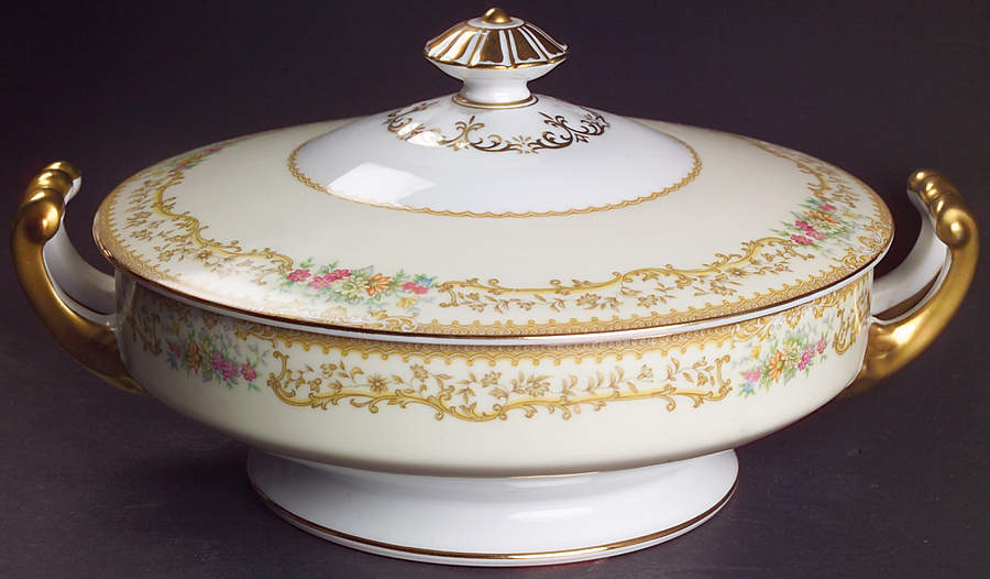Elvira Round Covered Vegetable by Noritake-1