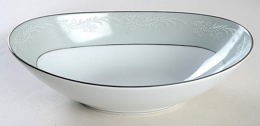 Embassy 10" Oval Vegetable Bowl by Noritake-1