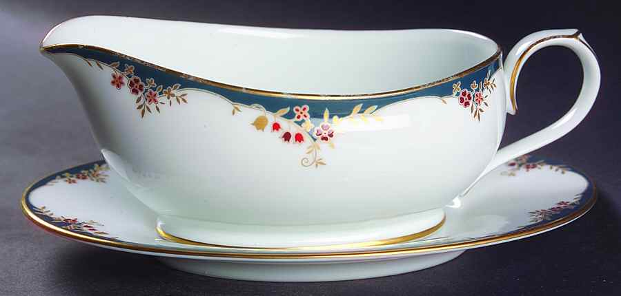 Embrace Gravy Boat & Underplate (Relish/Butter) by Noritake-1
