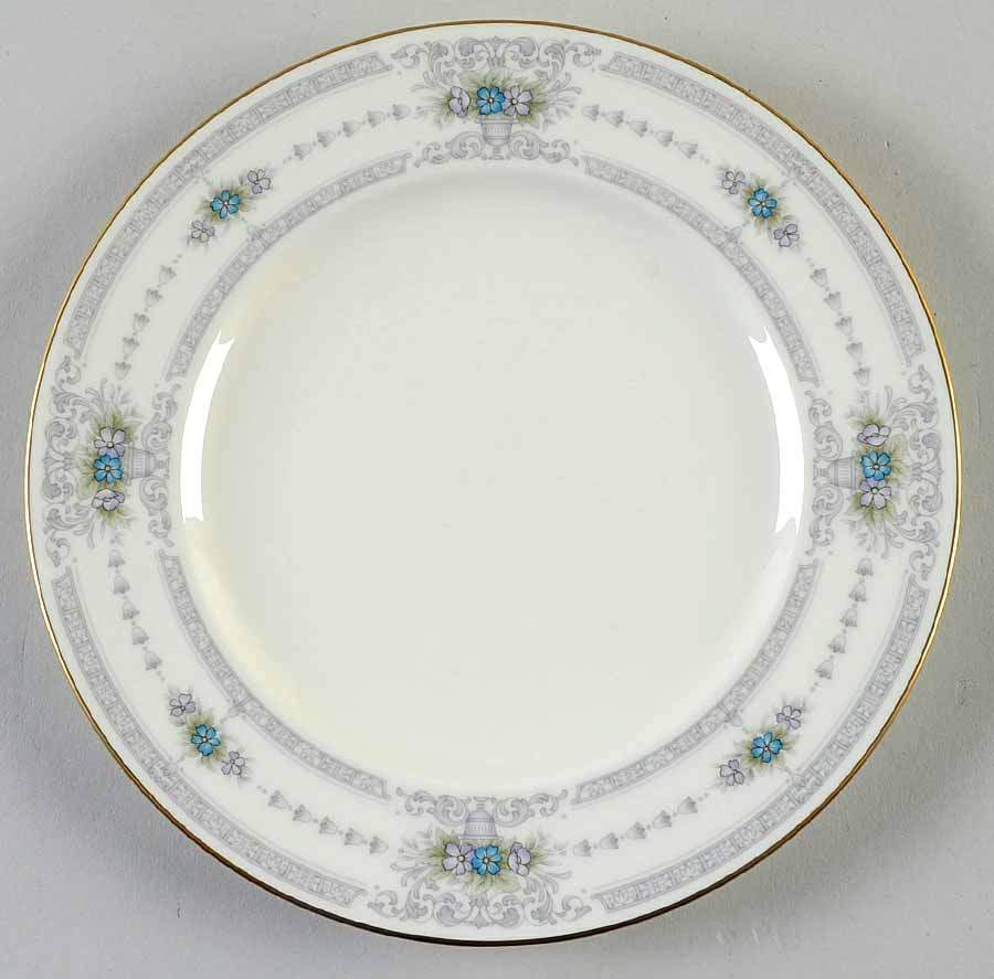 Emerentia Salad Plate by Noritake-1