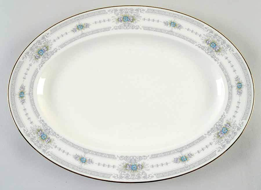 Emerentia 14" Oval Serving Platter by Noritake-1