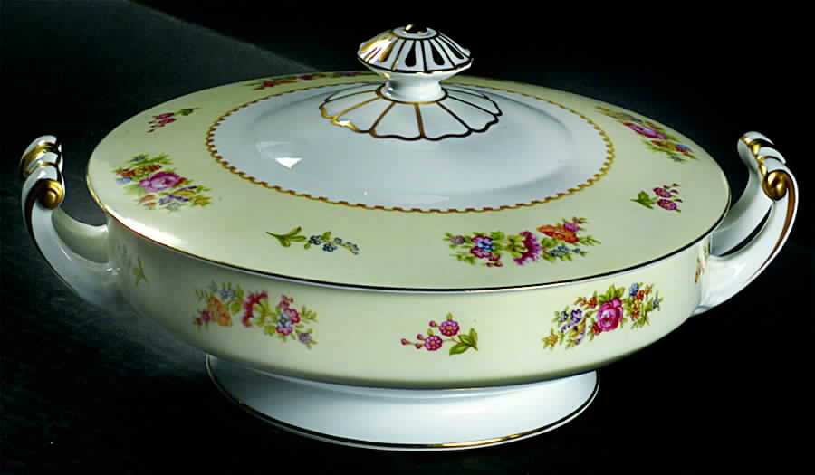 Empire Round Covered Vegetable by Noritake-1