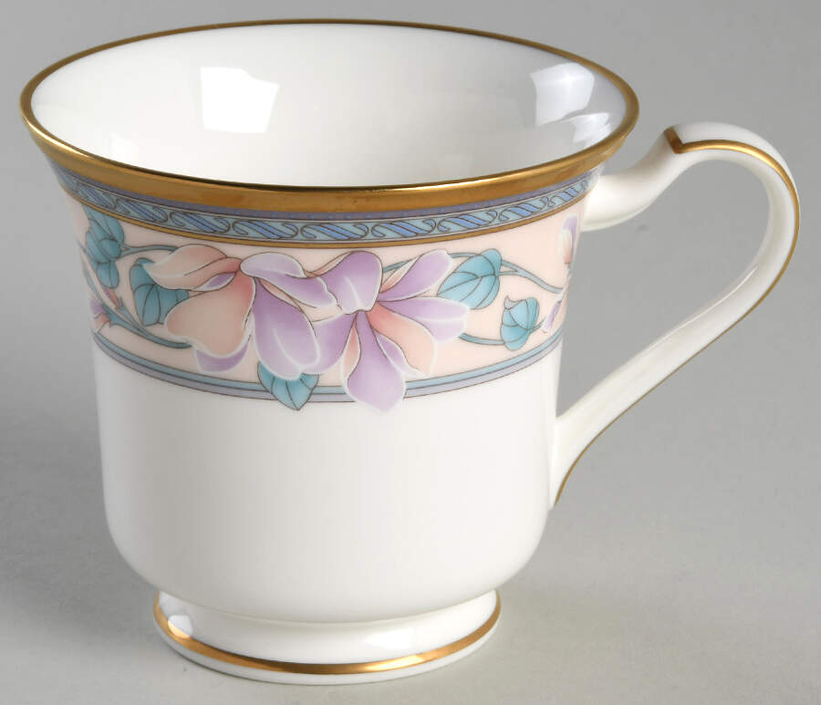 Embassy Suite Footed Cup by Noritake-1