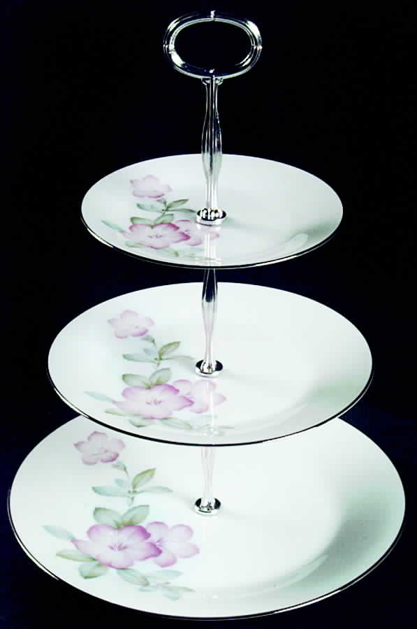 Enchantment 13 7/8"-14 1/4" 3-Tiered Serving Tray(DP,SP,BB) HC by Noritake-1