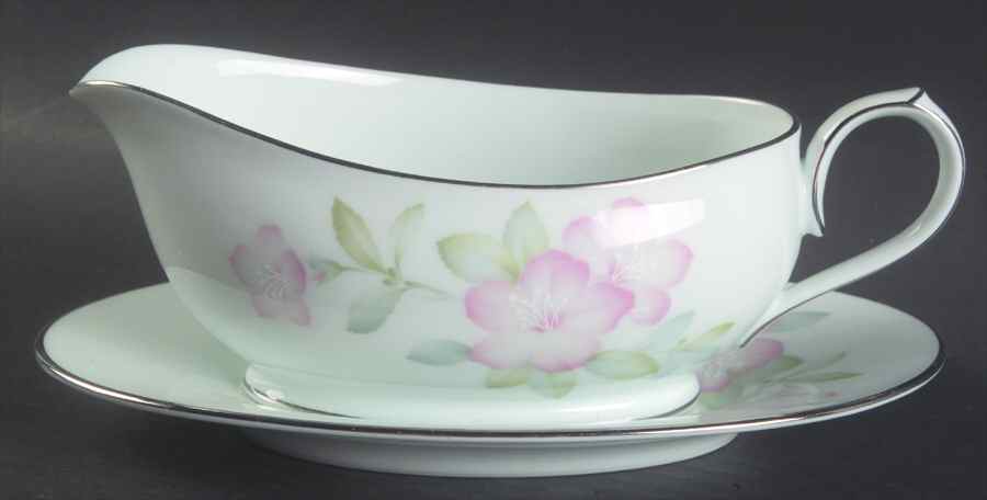 Enchantment Gravy Boat & Underplate by Noritake-1