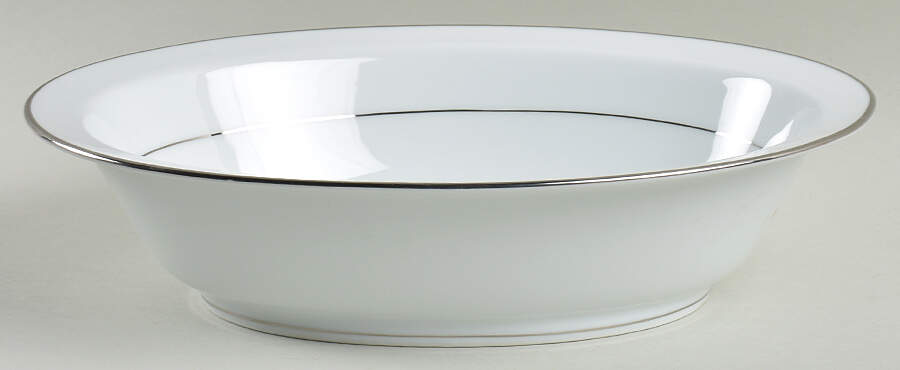 Envoy 10" Oval Vegetable Bowl by Noritake-1