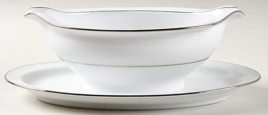 Envoy Gravy Boat with Attached Underplate by Noritake-1