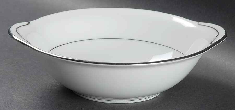 Envoy Lugged Cereal Bowl by Noritake-1