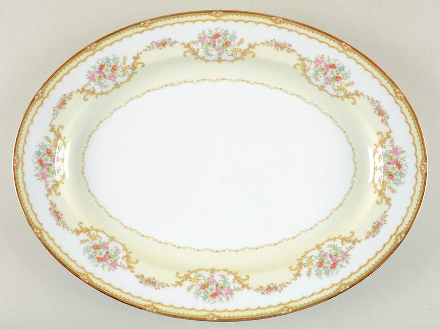 Erinus 16" Oval Serving Platter by Noritake-1