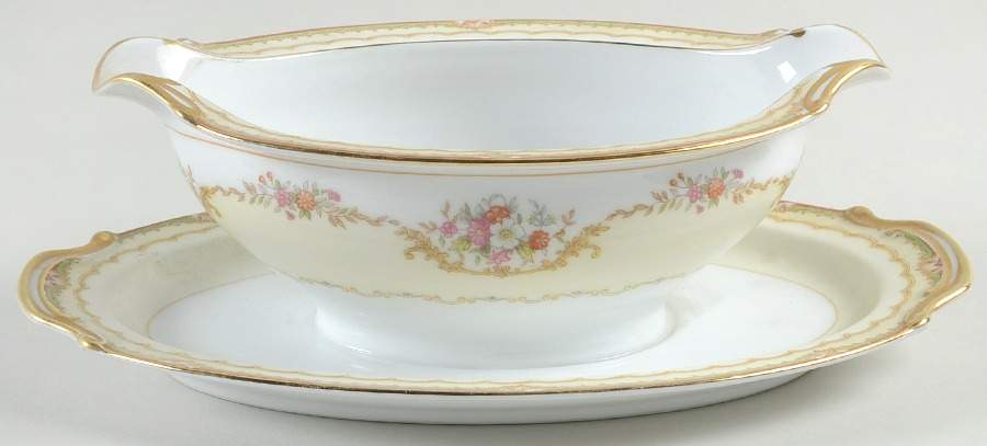 Erinus Gravy Boat with Attached Underplate by Noritake-1