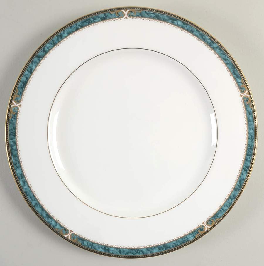 Essex Court Dinner Plate by Noritake-1