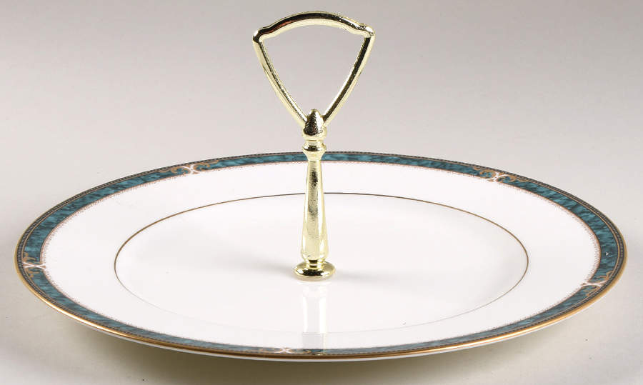 Essex Court Round Serving Plate with Handle (DP) by Noritake-1