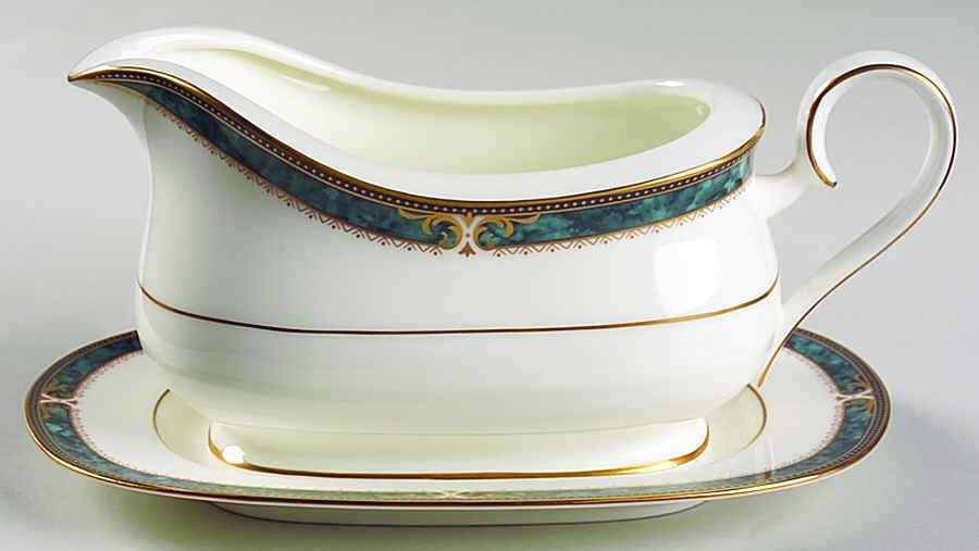 Essex Court Gravy Boat & Underplate (Relish/Butter) by Noritake-1