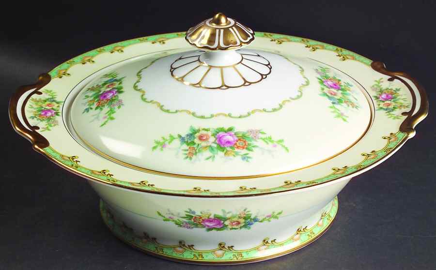 Esmond Round Covered Vegetable by Noritake-1