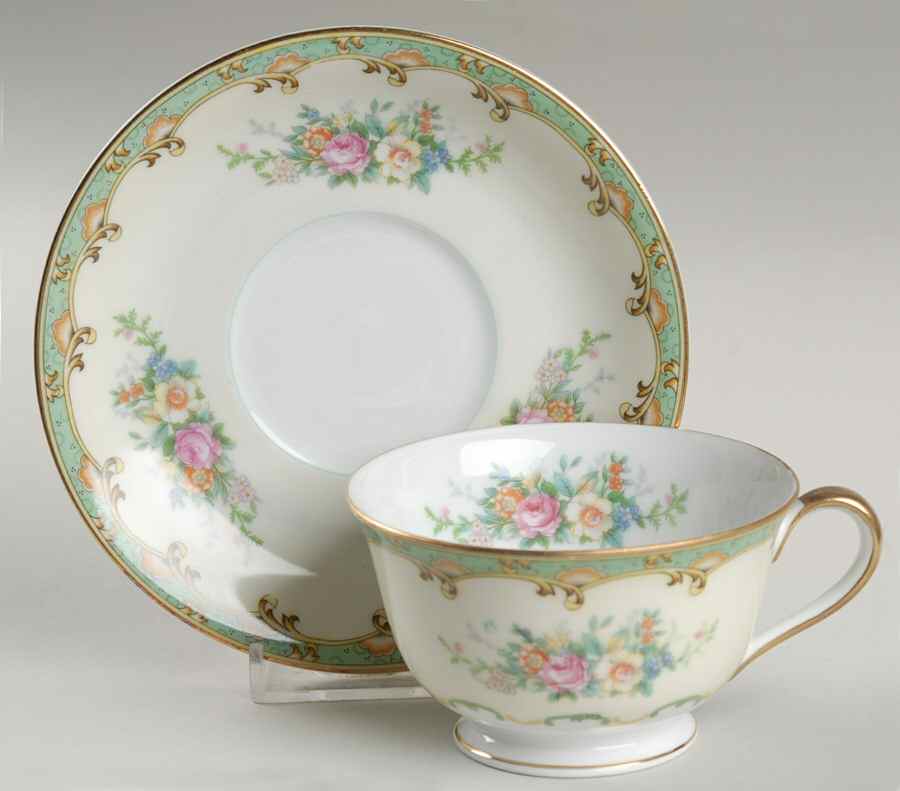 Esmond Footed Cup & Saucer Set by Noritake-1