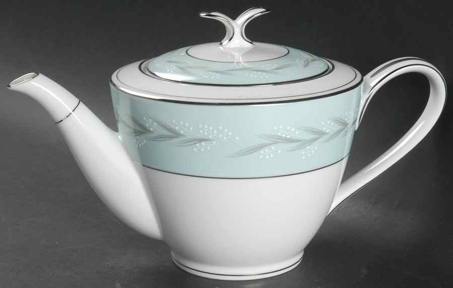 Esmeralda Teapot & Lid by Noritake-1