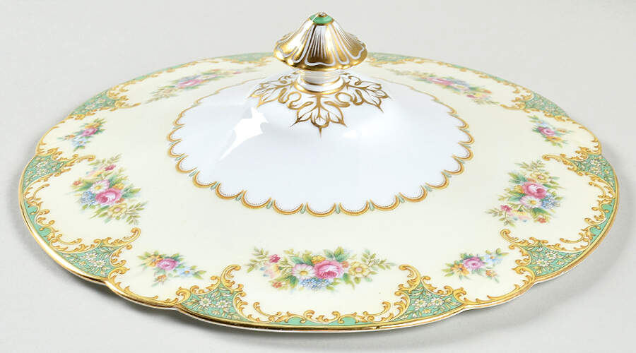 Esmeralda (Older, No #) Lid for Round Vegetable by Noritake-1