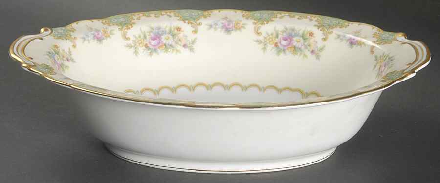 Esmeralda (Older, No #) 10" Oval Vegetable Bowl by Noritake-1