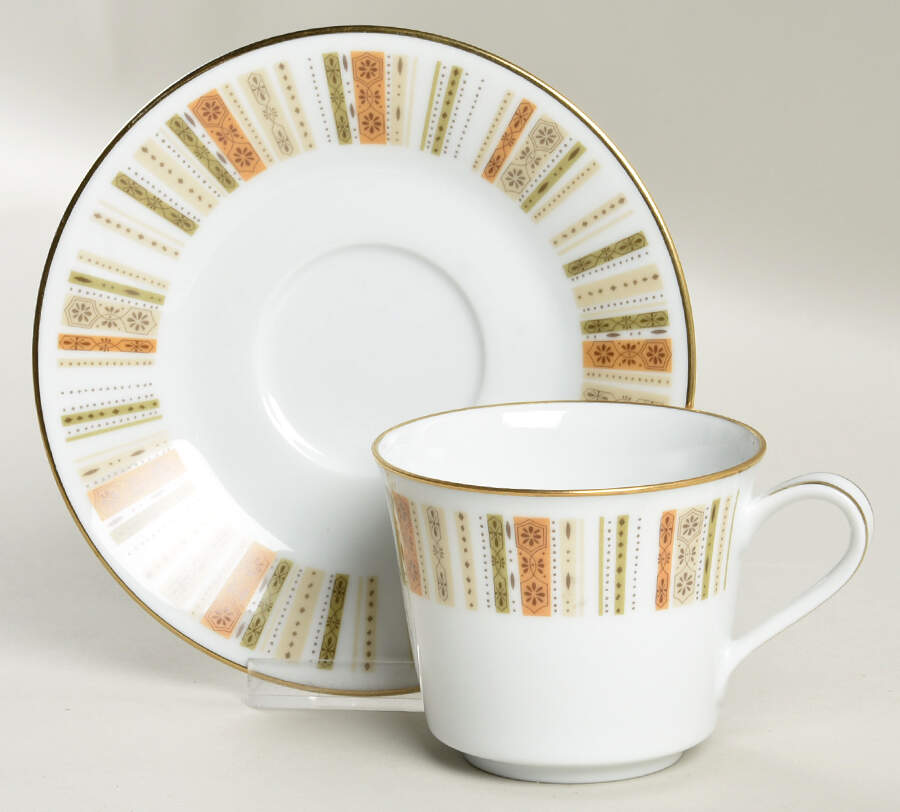 Espana Footed Cup & Saucer Set by Noritake-1