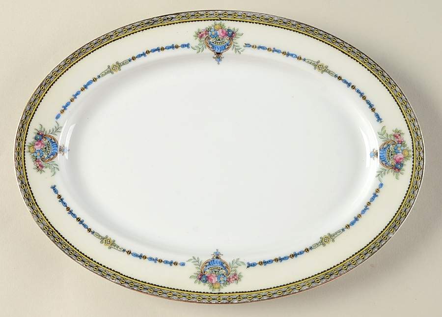 Esplanade 10" Oval Serving Platter by Noritake-1