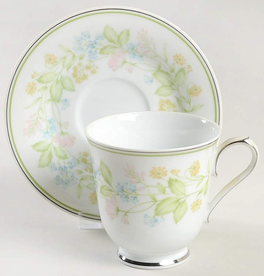 Essence Footed Cup & Saucer Set by Noritake-1