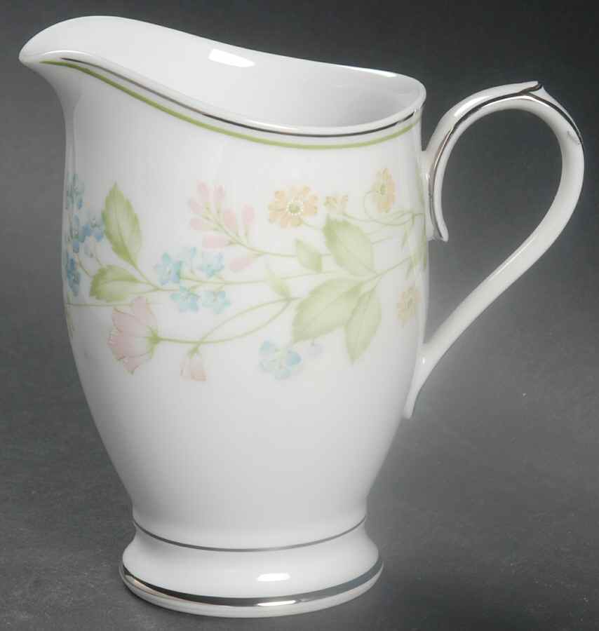 Essence Creamer by Noritake-1