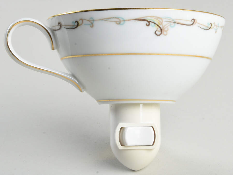 Esteem 1 5/8" + cup (H) Night Light/Cup HC by Noritake-1