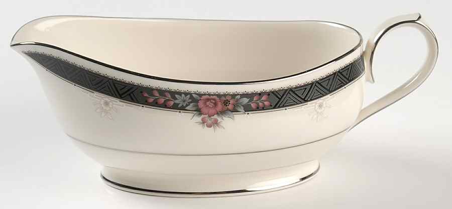 Etienne Gravy Boat by Noritake-1