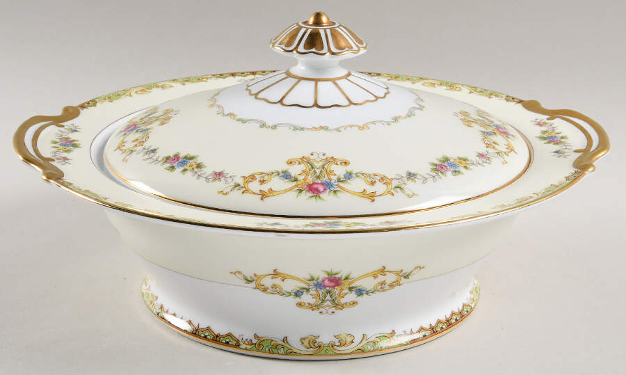 Eureka Round Covered Vegetable by Noritake-1