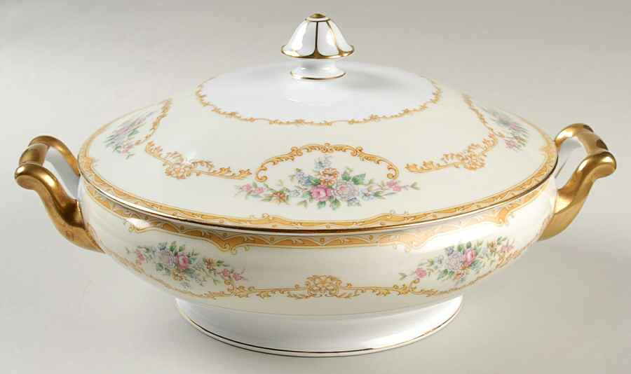 Evana Round Covered Vegetable by Noritake-1