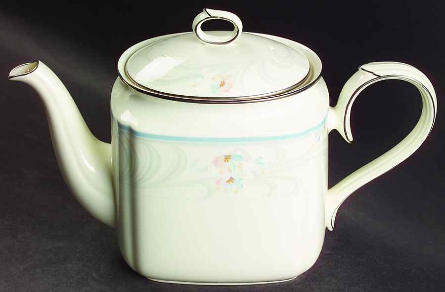 Evermore Teapot & Lid by Noritake-1