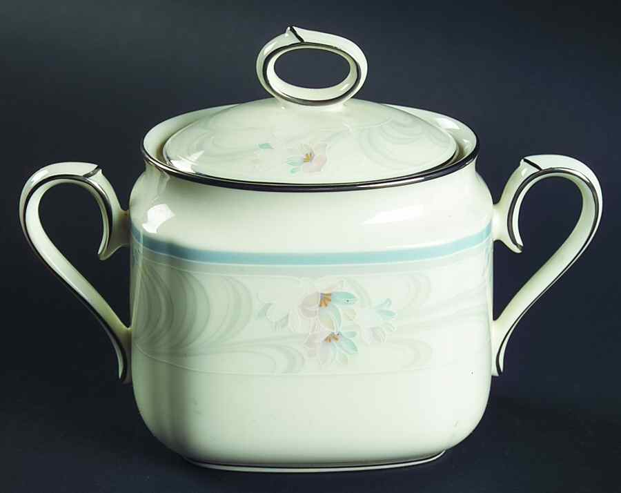 Evermore Sugar Bowl & Lid by Noritake-1