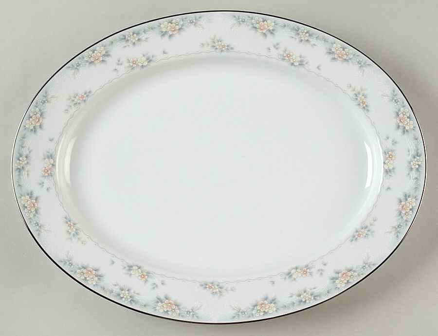 Fairfax 13" Oval Serving Platter by Noritake-1
