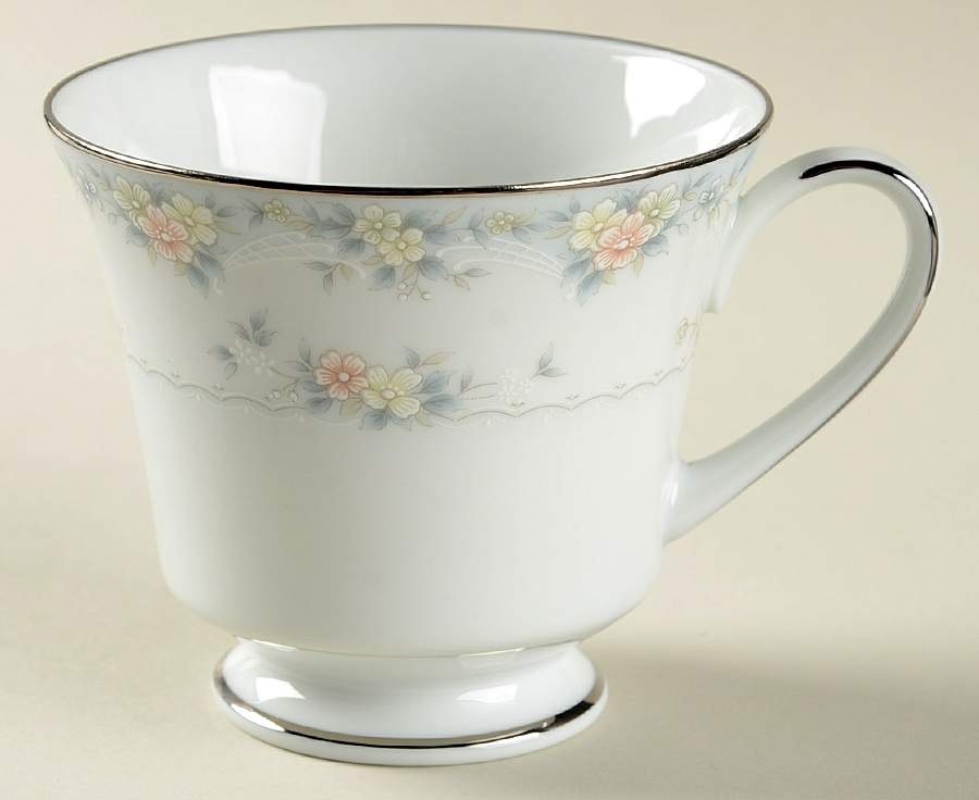 Fairfax Footed Cup by Noritake-1